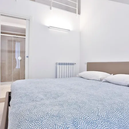 Guesthost - Relais Giachipa 2 *